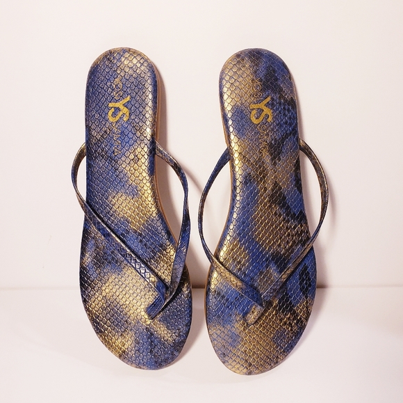 Yosi Samra | Shoes | Yosi Samra Snake Print Flip Flop Sandals | Poshmark